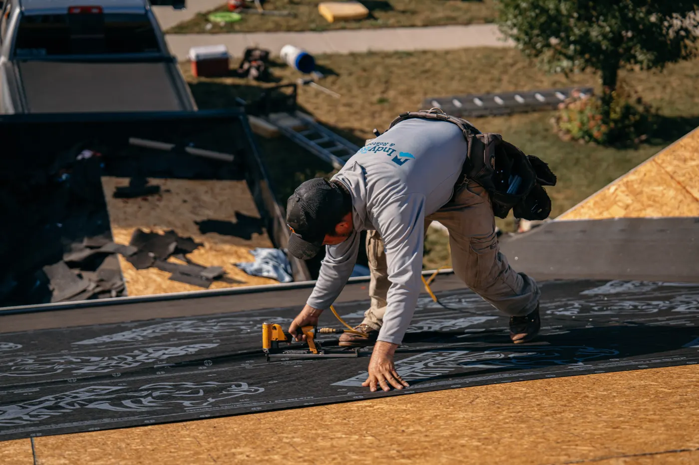 Manufacturer-certified roof installation in Greencastle